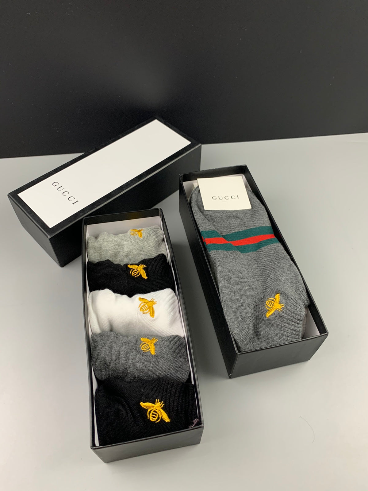 Gucci Bee Web-Stripe Ankle Socks