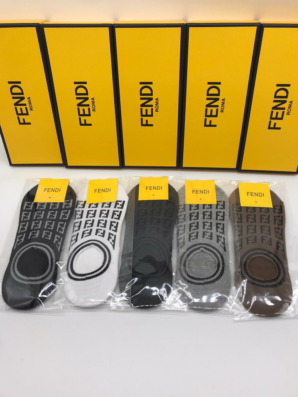 Fendi Circular Letter-Pattern Details No-Show Socks - 5-Pair Set