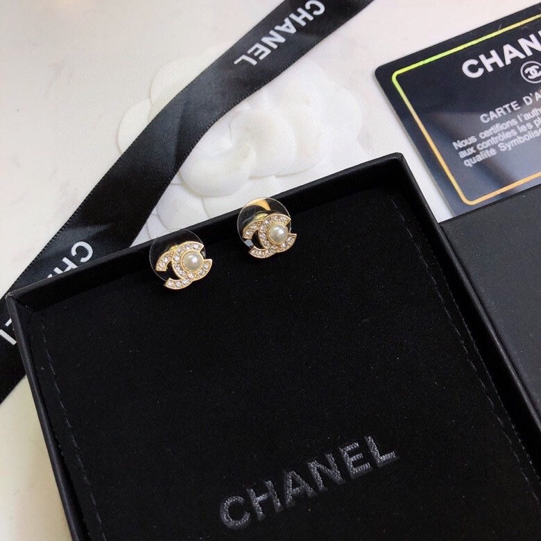 Signature Emblem Crystal-Accent Stud Earrings – Design 028 main product view