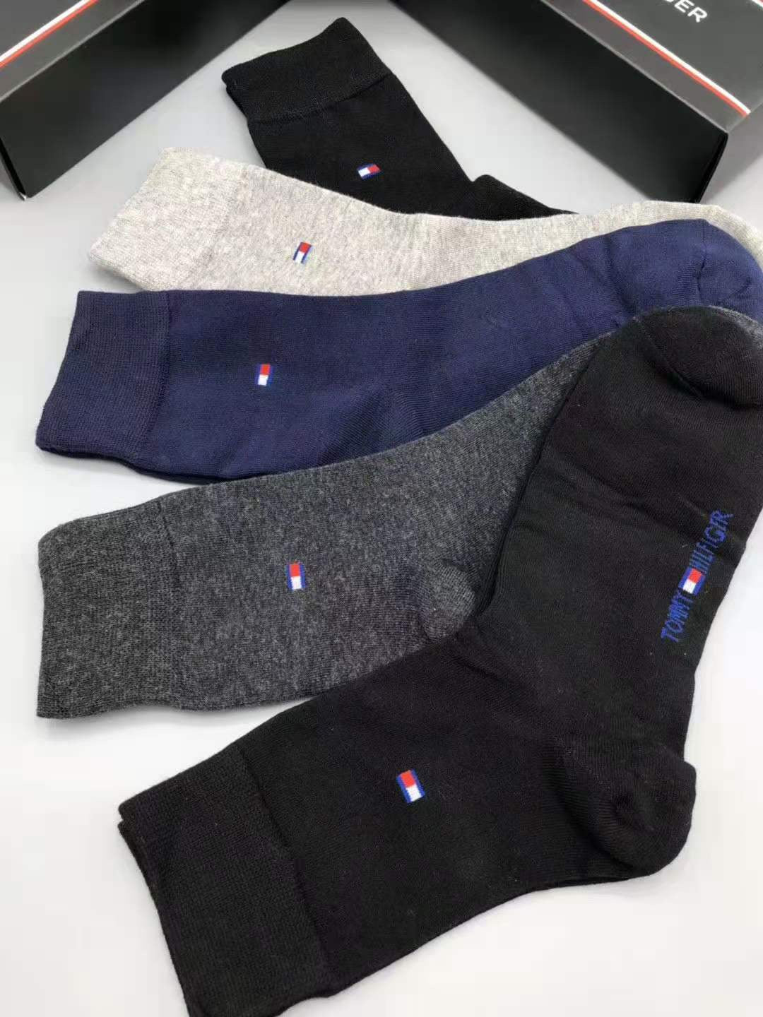 Tommy Hilfiger Cotton Visible Colour, Cuff And Emblem Details Crew Socks - 5-Pair Set