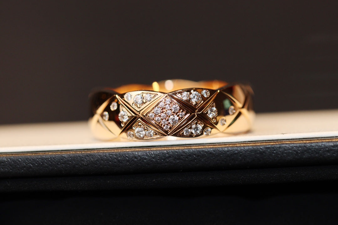 Signature Emblem Statement Ring in Polished Metal-Tone – White Detail side detail