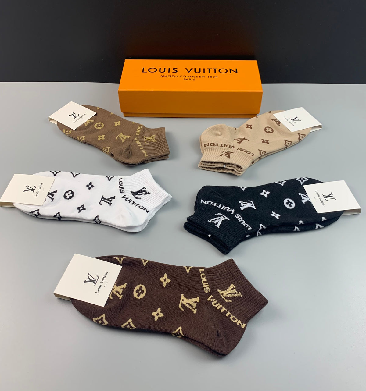Louis Vuitton Neutral Monogram Ankle Socks - Box of 5 Pairs