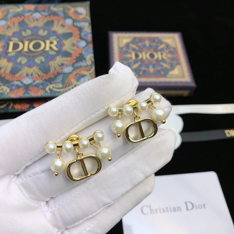 Graphic Letter Motif Stud Earrings in Polished Metal-Tone – Design 005 styled view