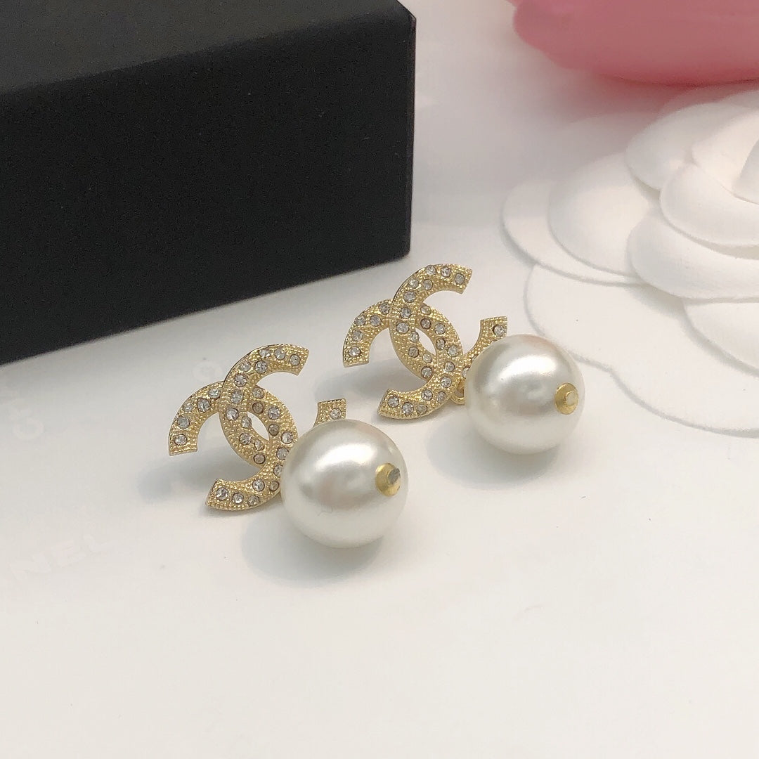 Pearl Pearl-Detail Stud Earrings – Pearl Detail – Design 014 styled product view