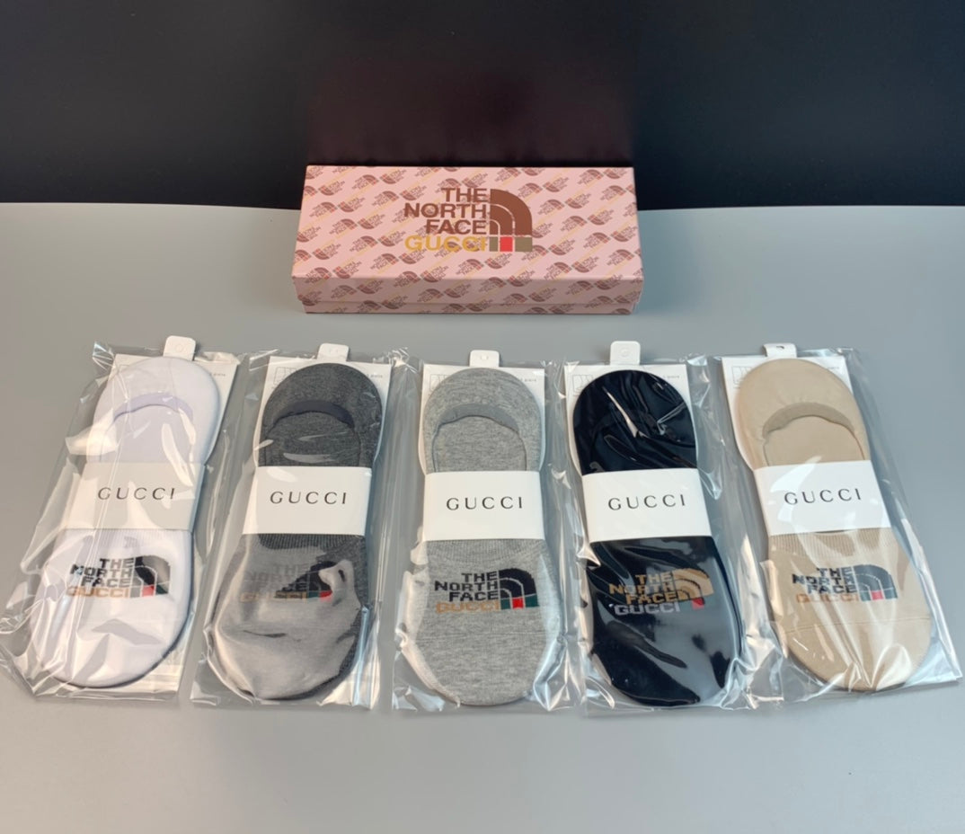Gucci x The North Face Cotton Visible Colour, Cuff And Emblem Details No-Show Socks - 5-Pair Set