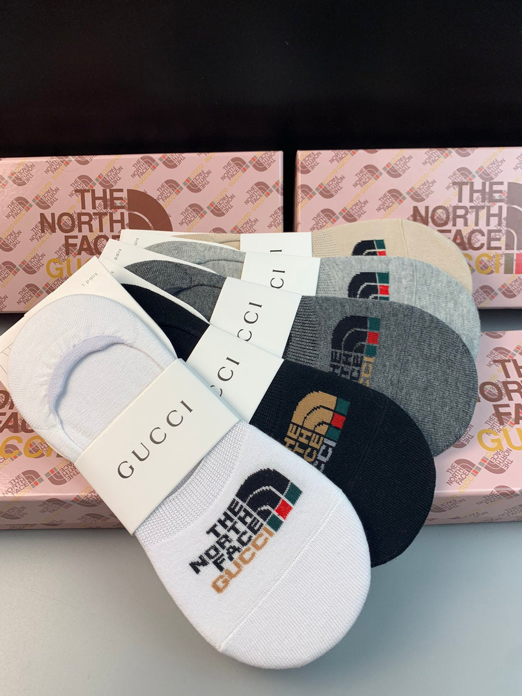Gucci x The North Face Cotton Visible Colour, Cuff And Emblem Details No-Show Socks - 5-Pair Set