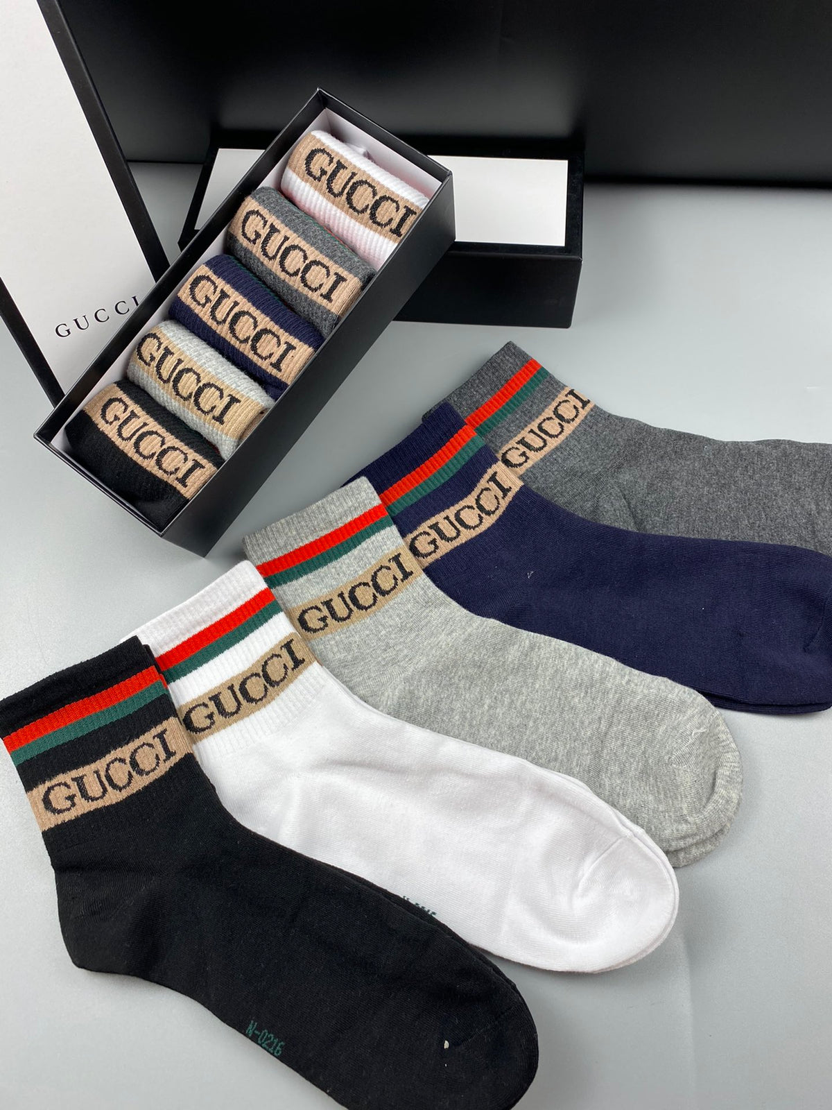 Gucci Red-And-Green Waistband Details Crew Socks - 5-Pair Set