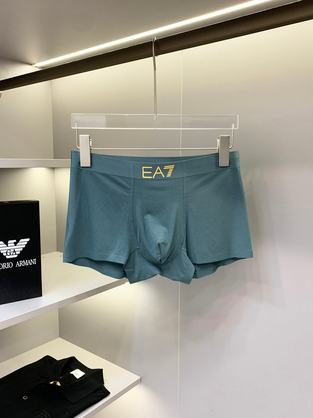 Armani Visible Branded Waistband Or Emblem Details Men's Boxer Briefs - 3-Piece Box