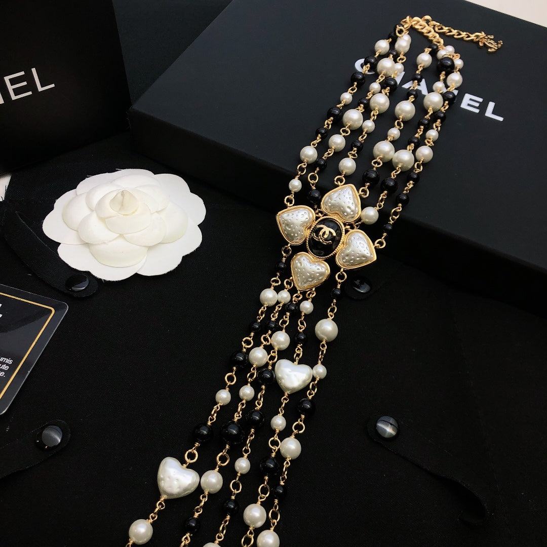 Pearl Pearl-Detail Pendant Necklace – Pearl Detail – Design 007 styled product view