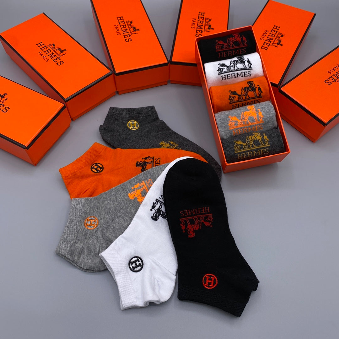 Hermes Visible Branded Cuff Or Emblem Details No-Show Socks - 5-Pair Set