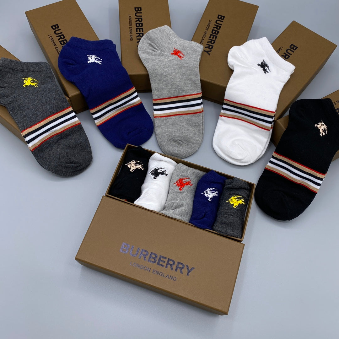 Burberry Stripe And Horse Details Crew Socks