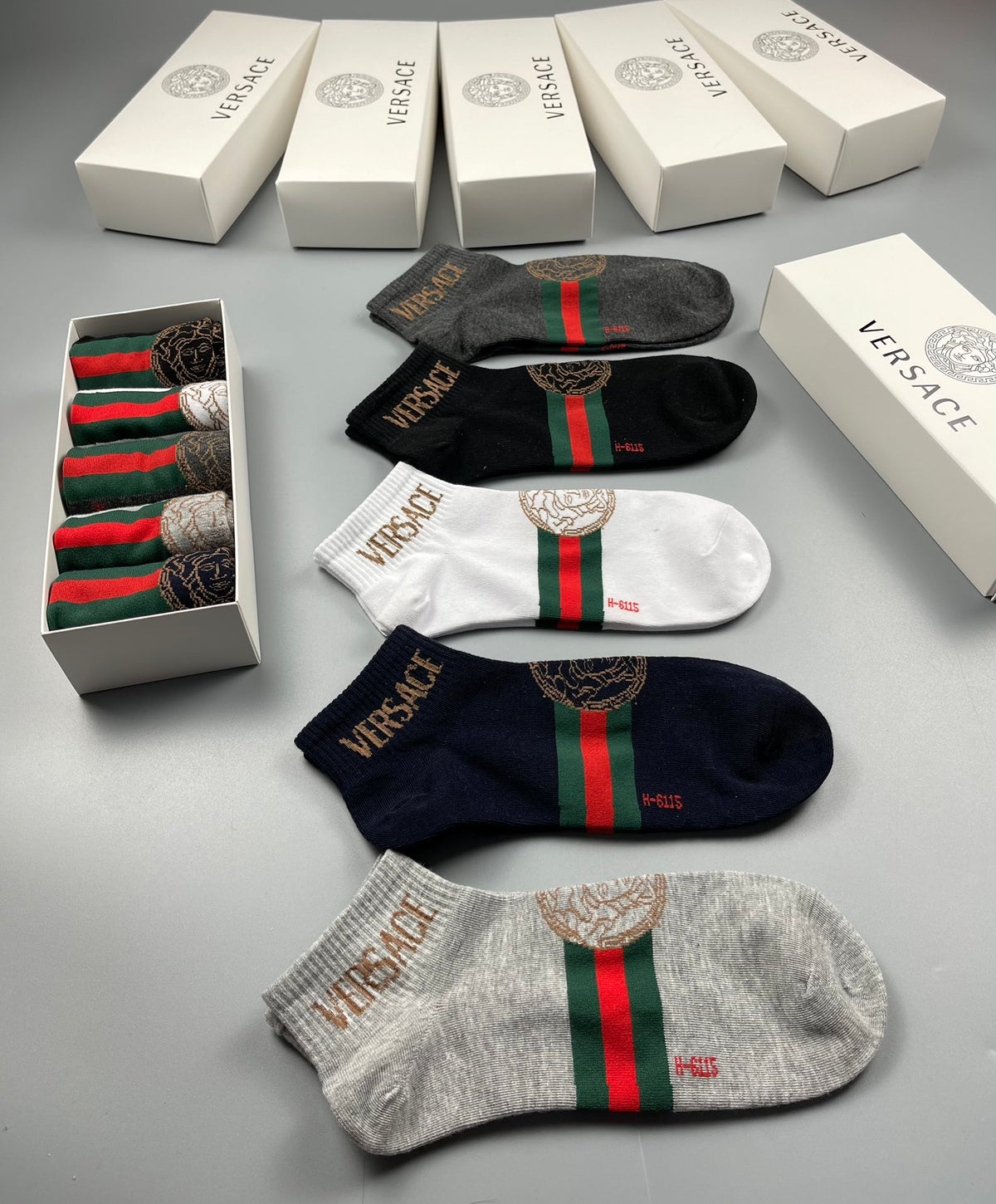 Versace Greek-Key, Stripe And Medallion Details Ankle Socks - 5-Pair Set