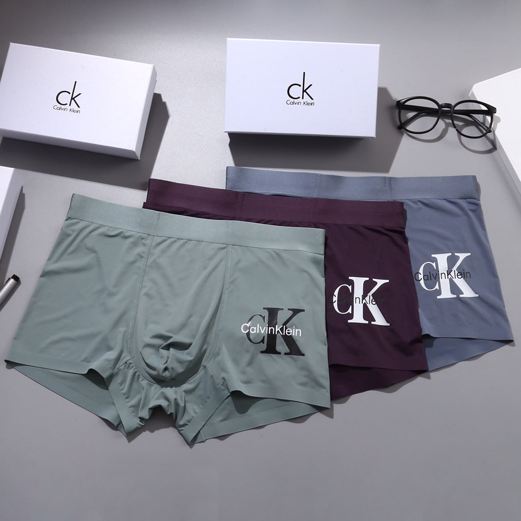 Calvin Klein Large Monogram Details Men's Boxer Briefs - 3-Piece Box