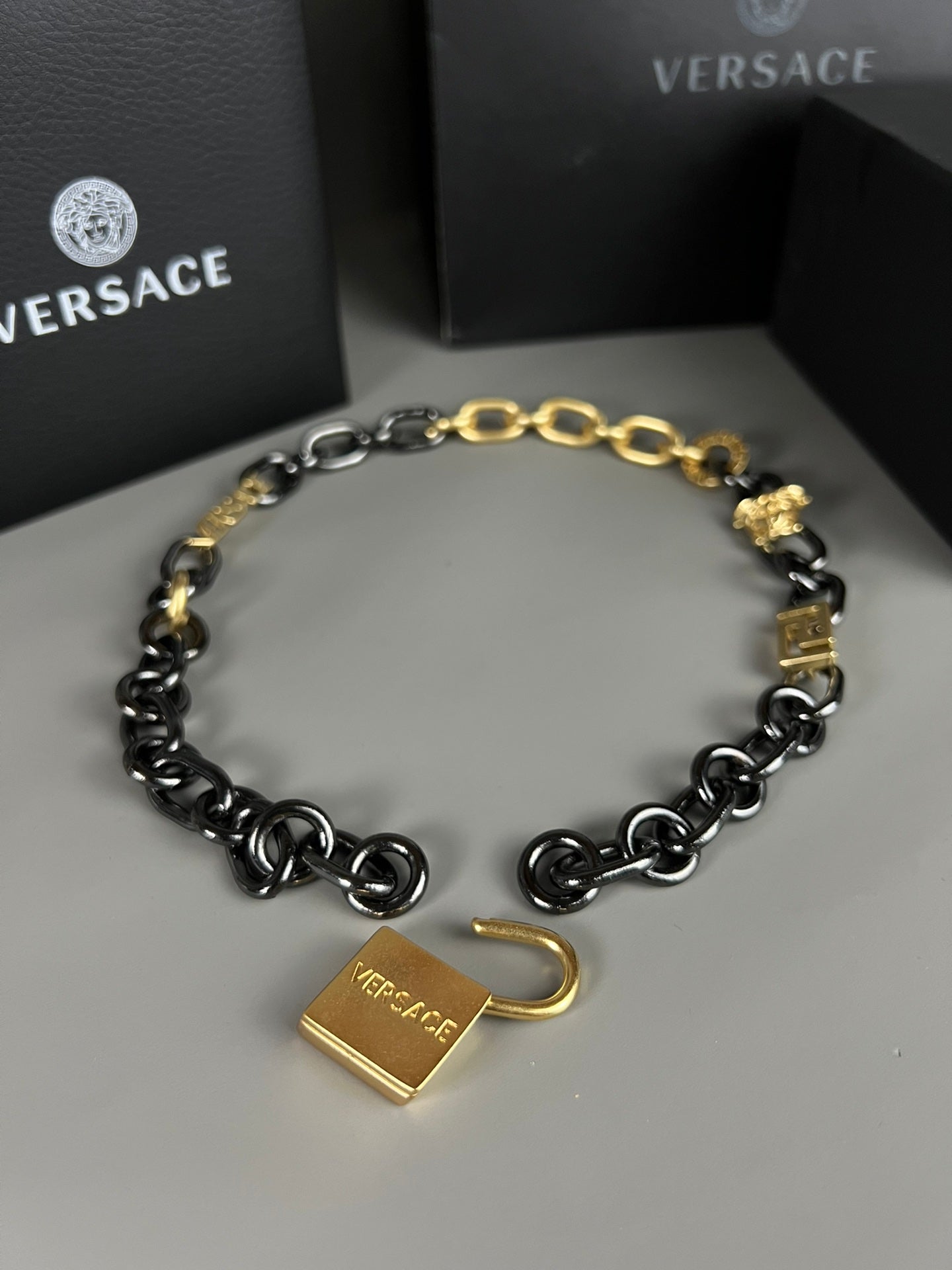 Medusa Head Pendant Necklace in Polished Metal-Tone – Design 02 detail view