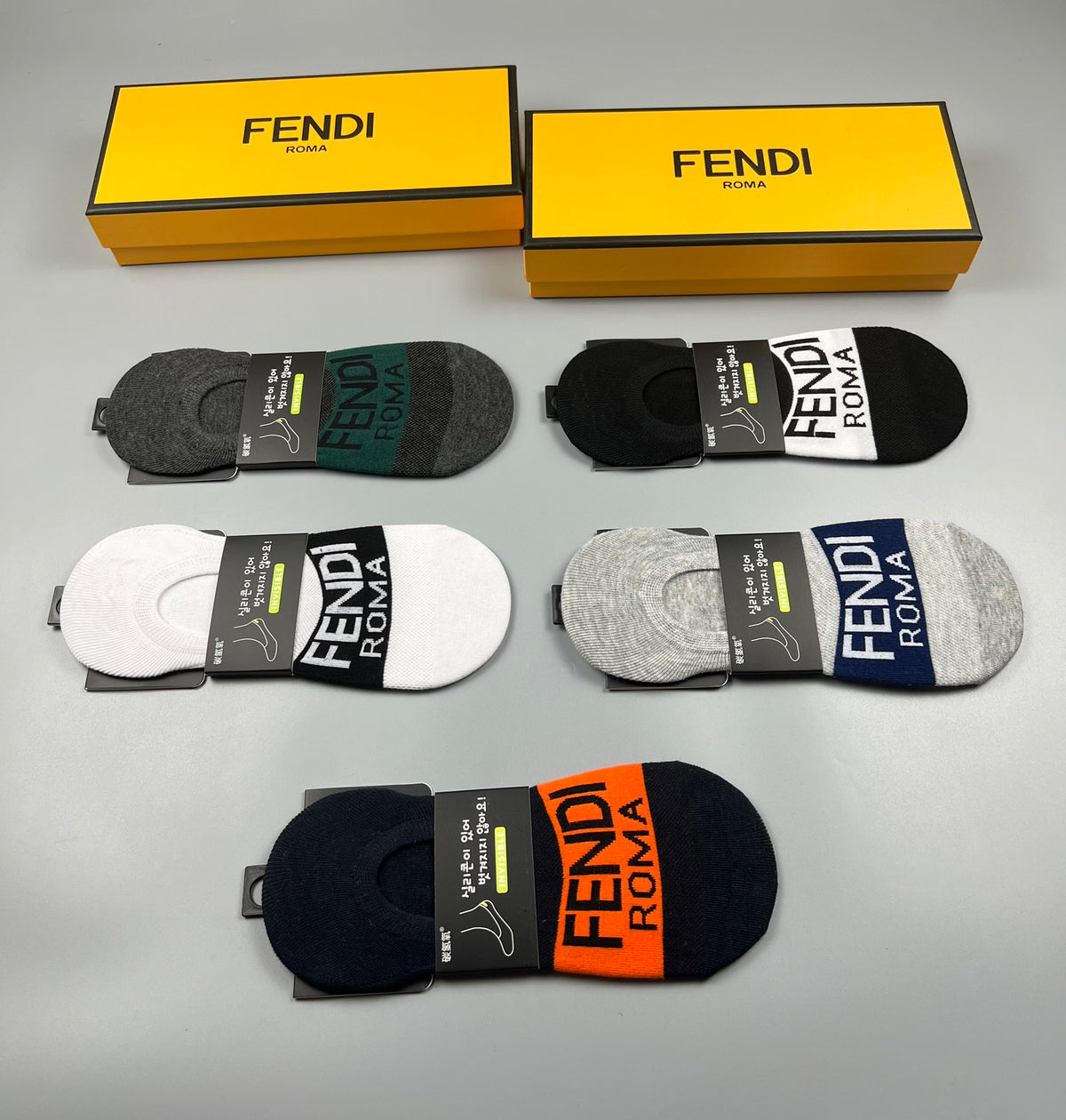 Fendi Bold Wordmarks No-Show Socks - 5-Pair Set