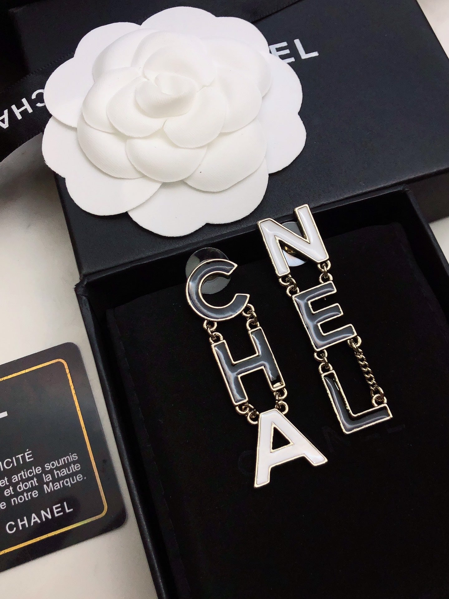 Signature Emblem Statement Earrings in Gold-Tone – Design 015 side detail