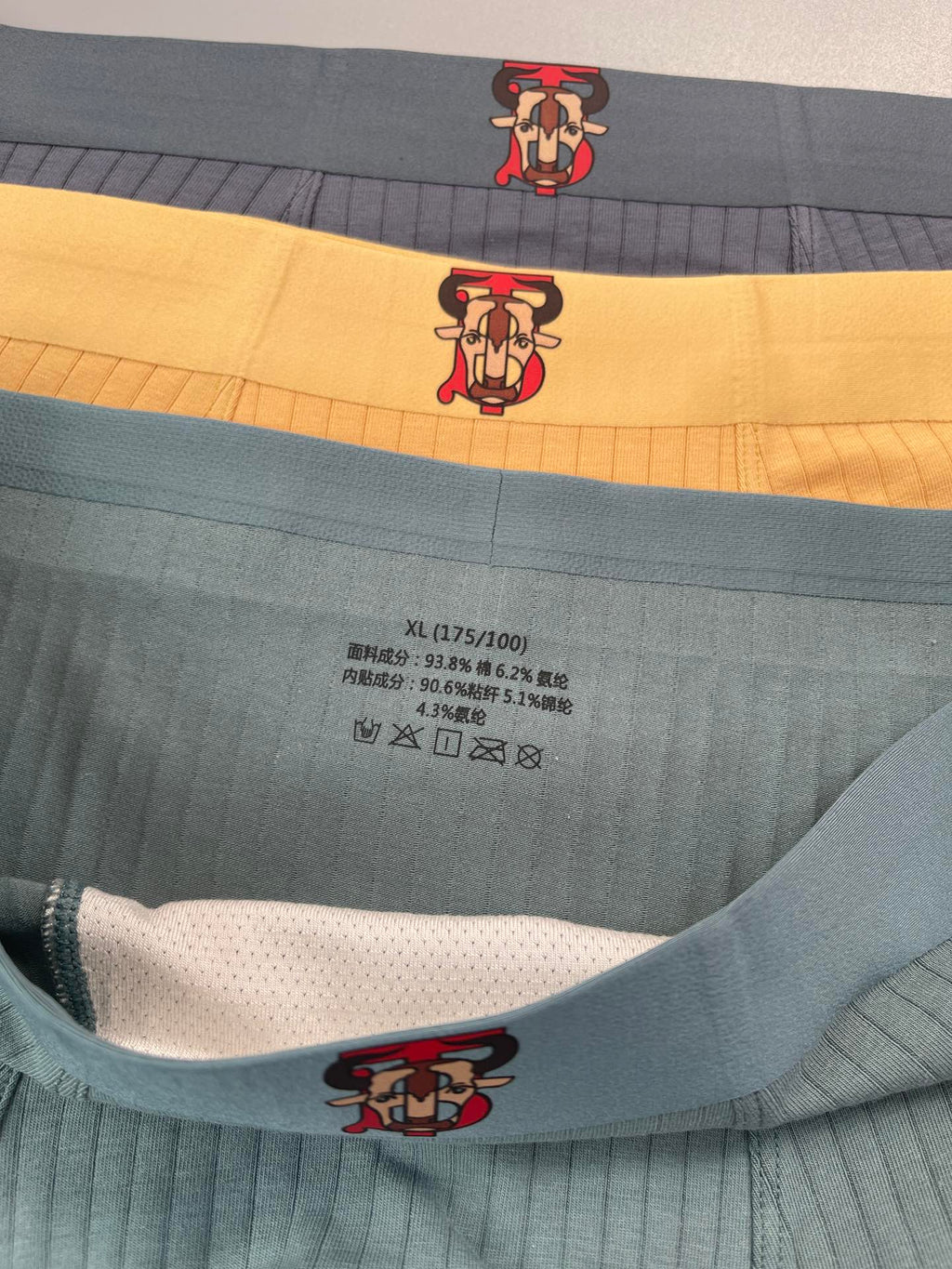 Burberry Visible Colour, Waistband And Emblem Details Men's Boxer Briefs - 3-Piece Box