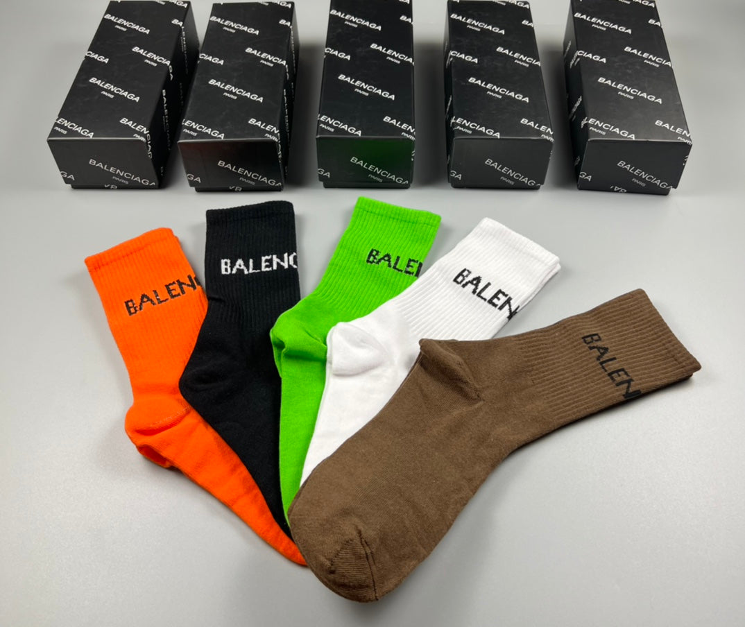Balenciaga Visible Colour, Cuff And Emblem Details Crew Socks - 5-Pair Set