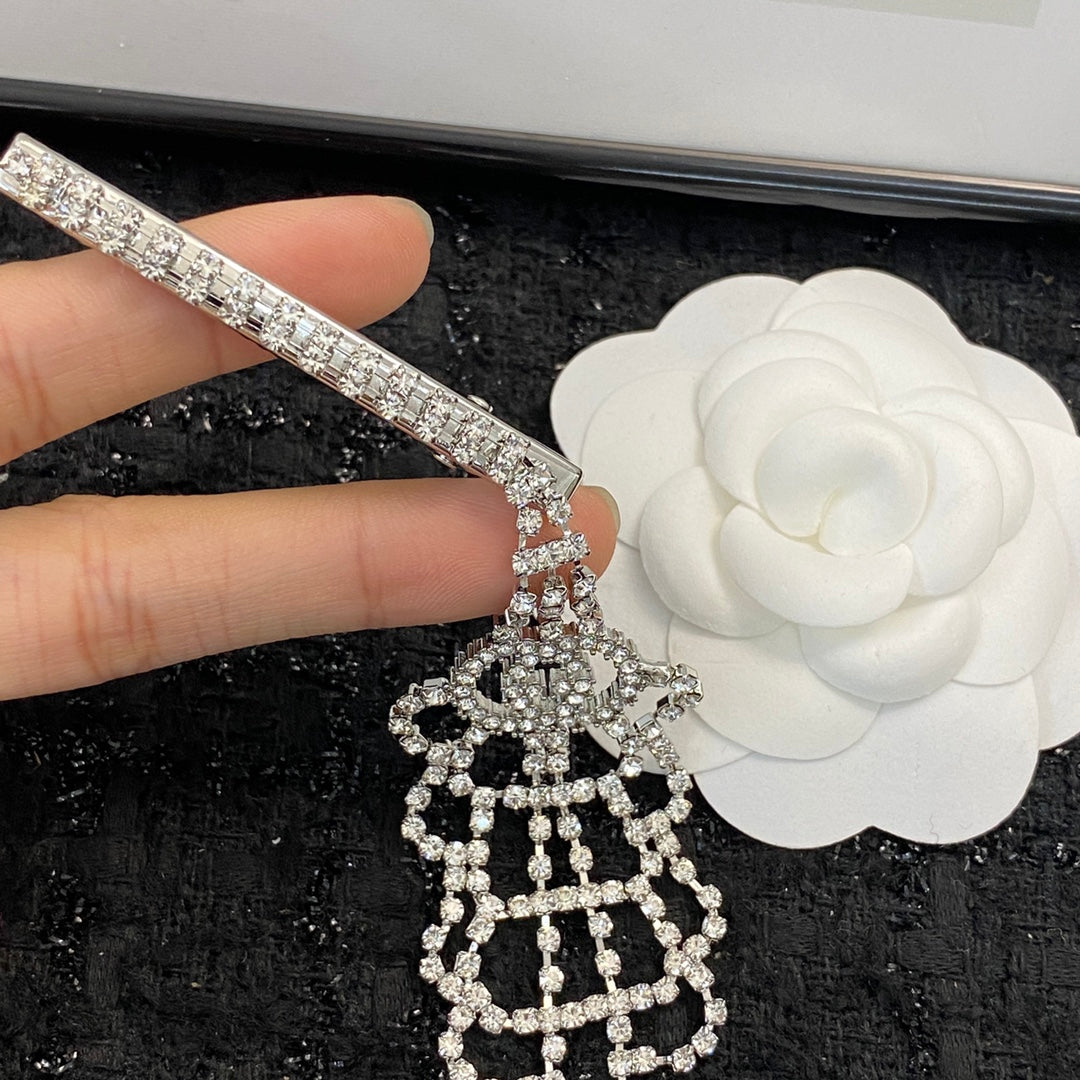 Geometric Emblem Hair Accessory – Design 002 side detail