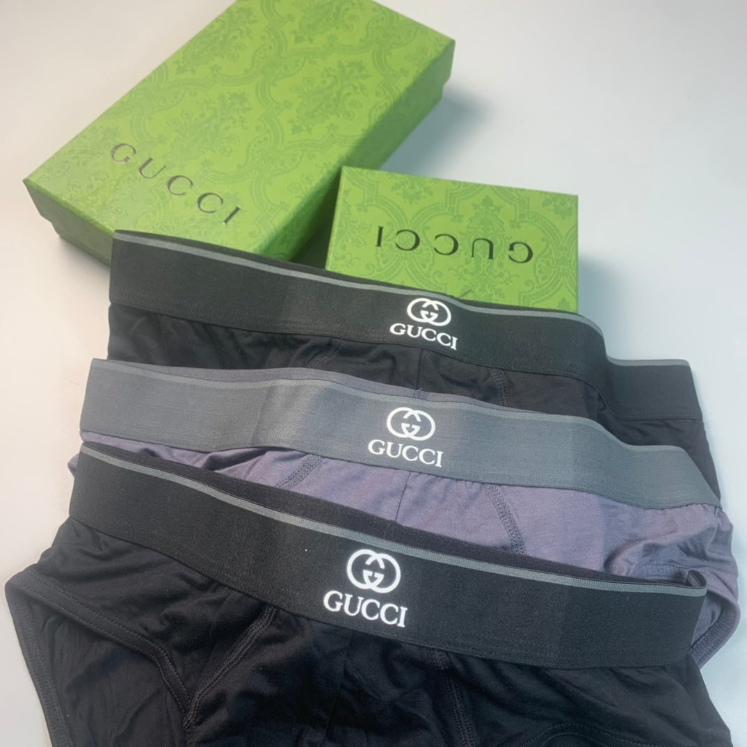 Gucci Monochrome Logo Men's Briefs - 3-Piece Box