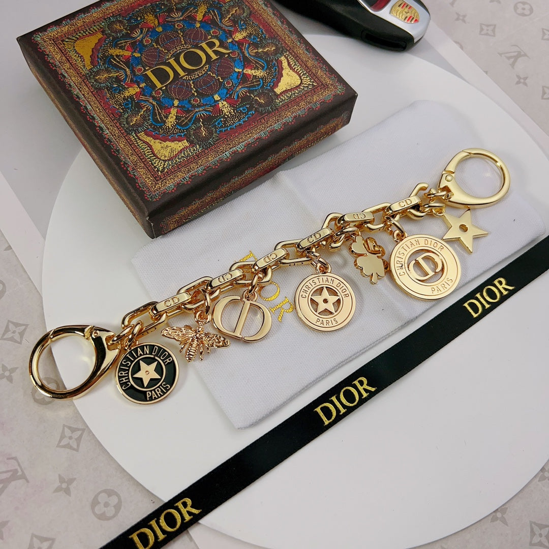 Bee Motif Jewelry Accessory in Gold-Tone – Design 001 side detail
