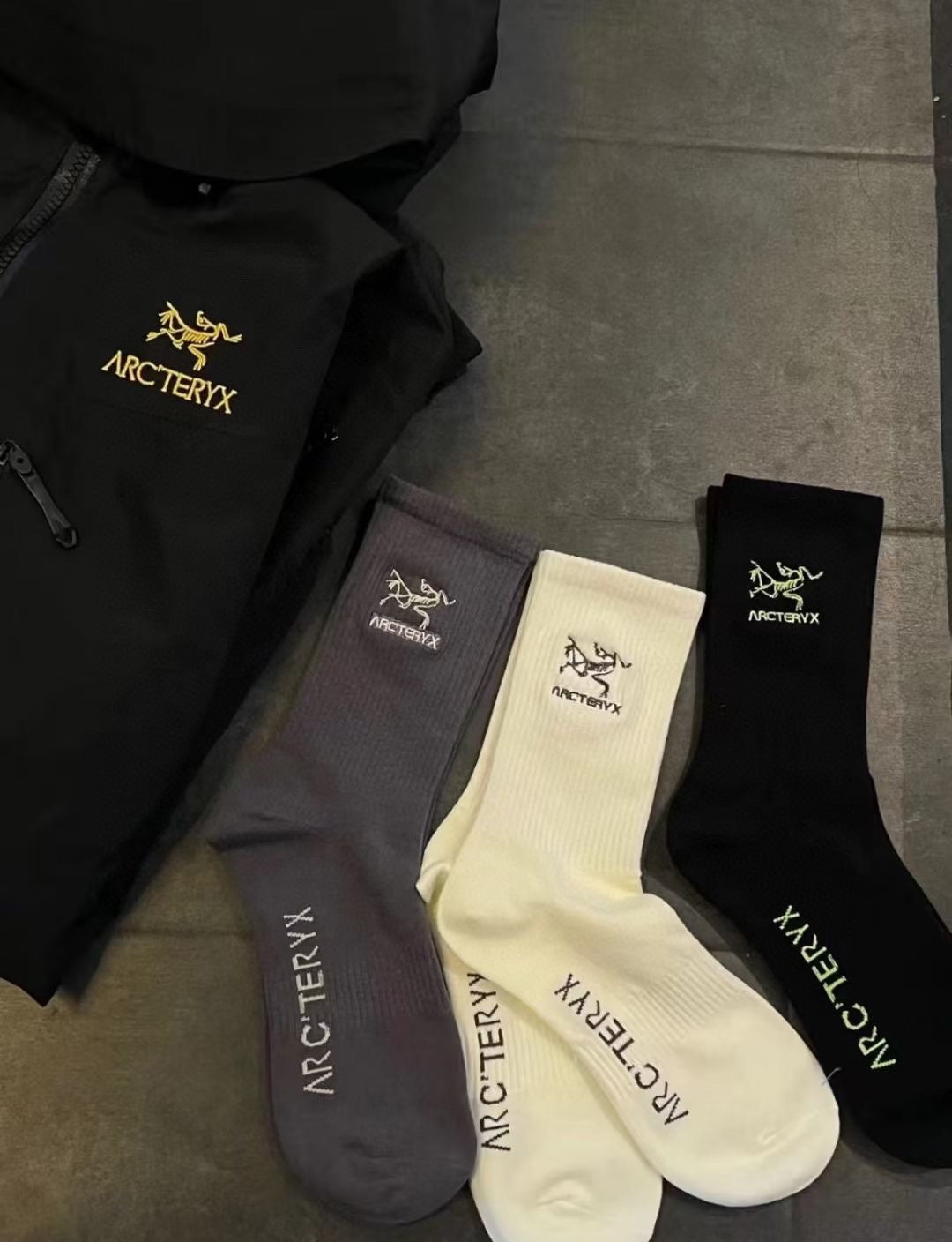 Arc'teryx Cotton Bird And Wordmark Details Crew Socks - 5-Pair Set