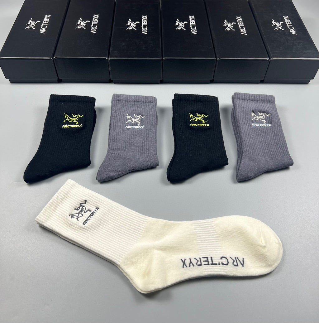 Arc'teryx Cotton Crew Socks - 5-Pair Pack