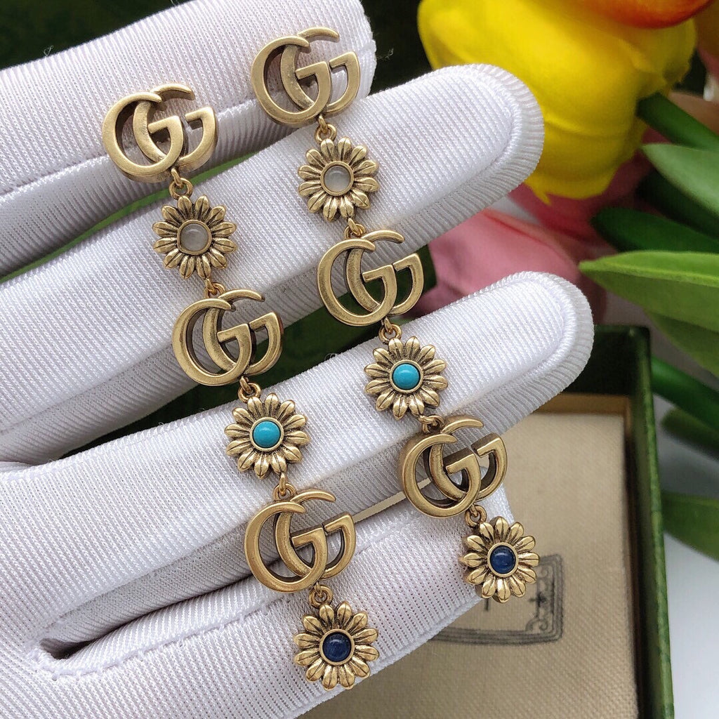 Floral Stud Earrings in Polished Metal-Tone – Design 003 main product view