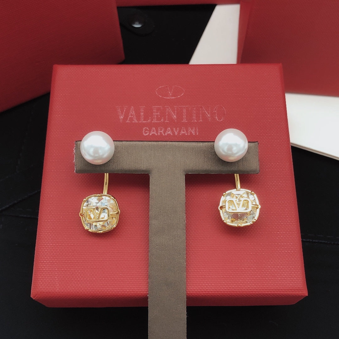 Signature Emblem Pearl-Detail Drop Earrings – White styled detail