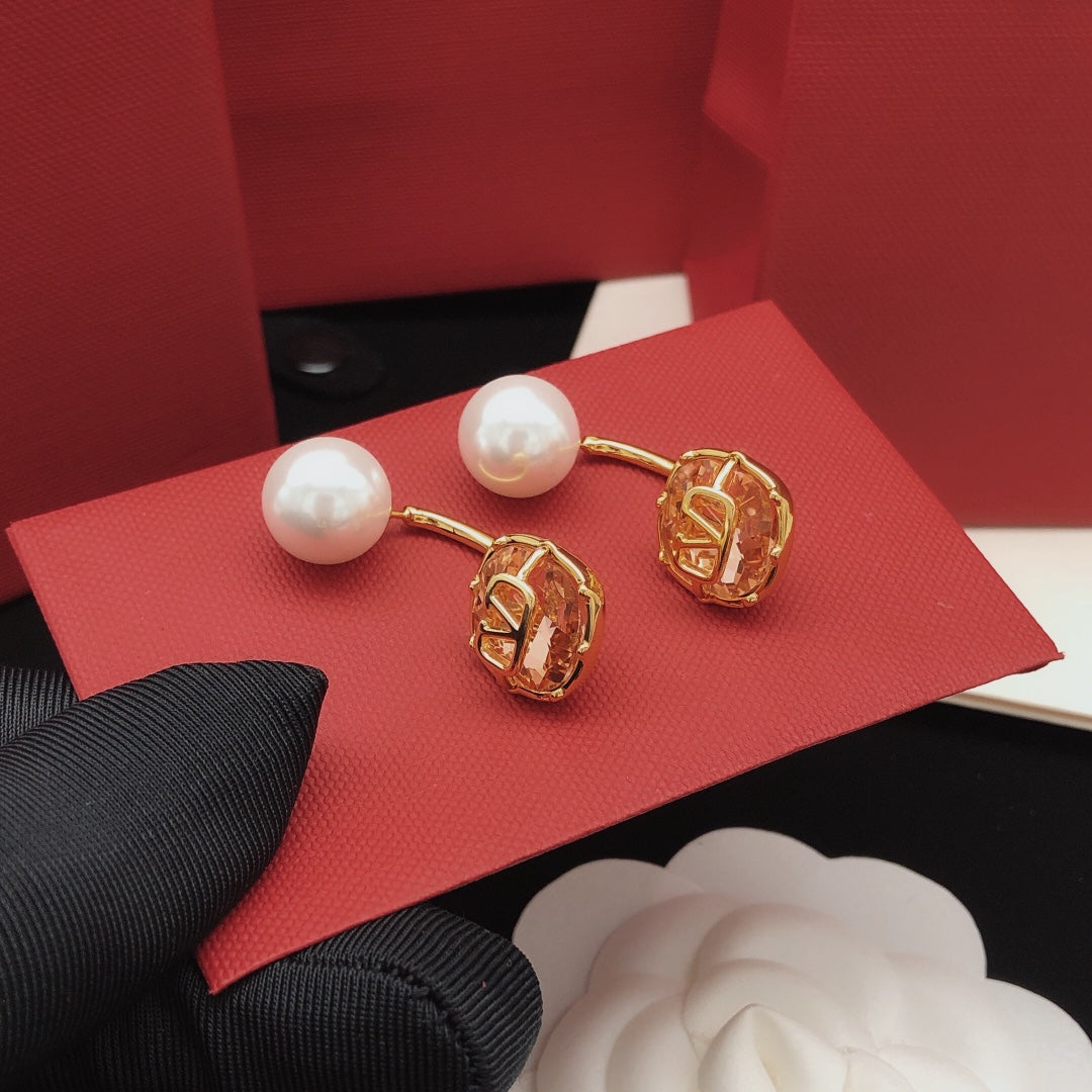 Signature Emblem Pearl-Detail Drop Earrings – Red styled detail