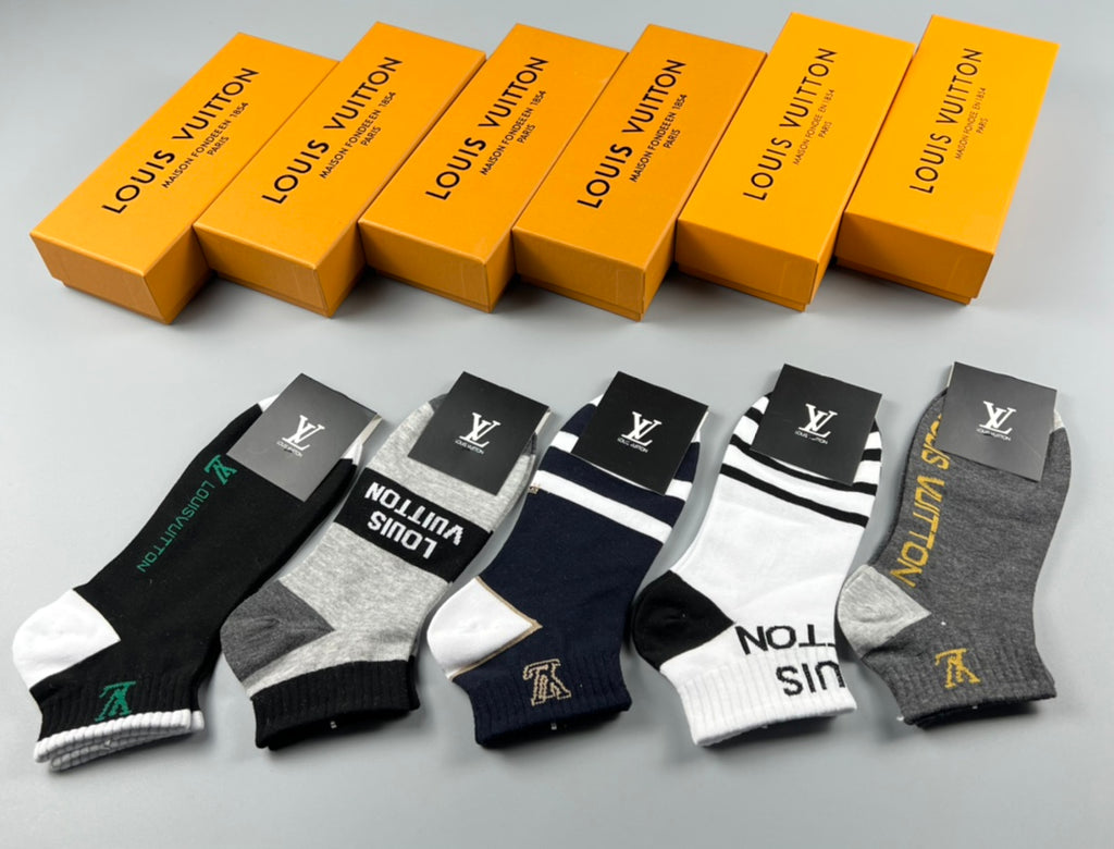 Louis Vuitton Visible Branded Cuff Or Emblem Details No-Show Socks - 5-Pair Set