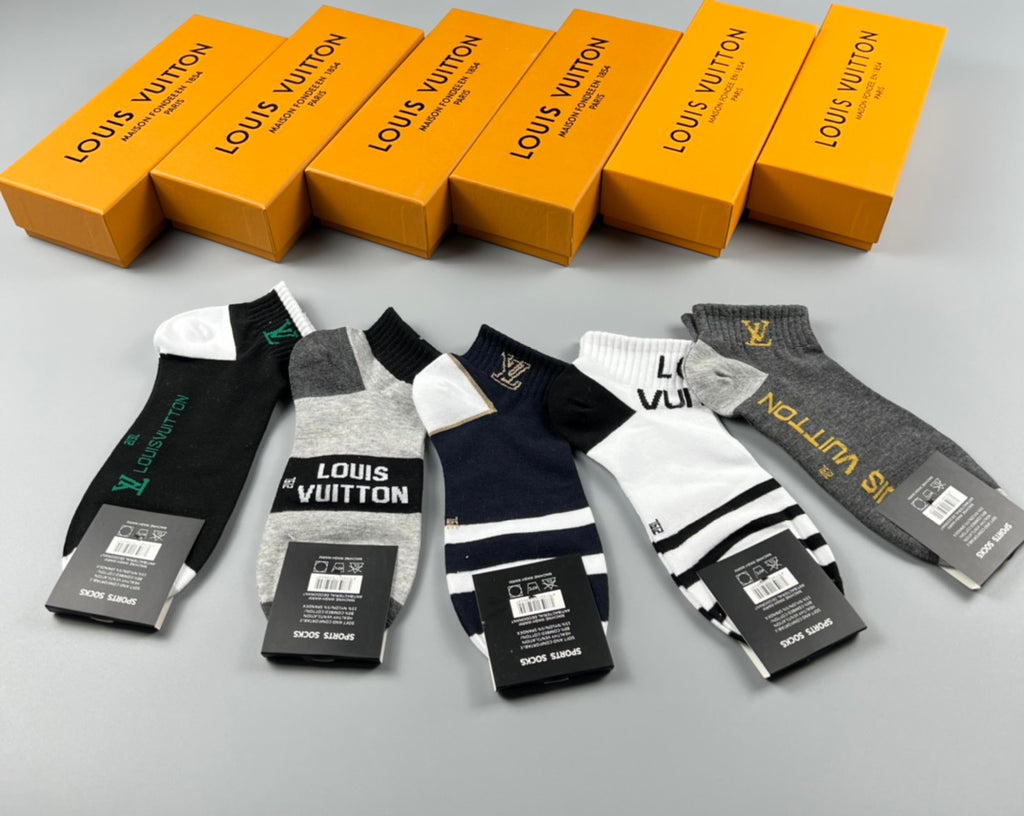 Louis Vuitton Visible Branded Cuff Or Emblem Details No-Show Socks - 5-Pair Set