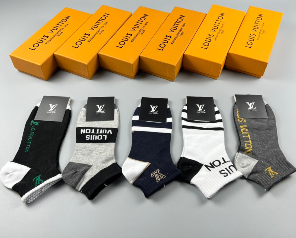 Louis Vuitton Visible Branded Cuff Or Emblem Details No-Show Socks - 5-Pair Set