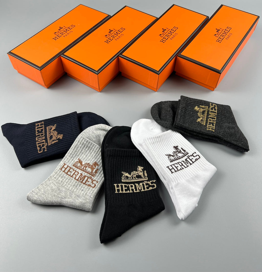 Hermes Contrast Emblem Details Crew Socks - 5-Pair Set