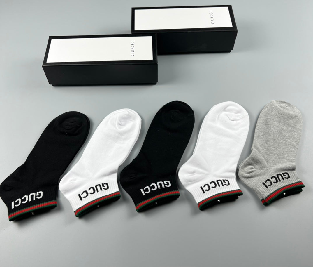 Gucci Minimal Logo Ankle Socks - Box of 5 Pairs
