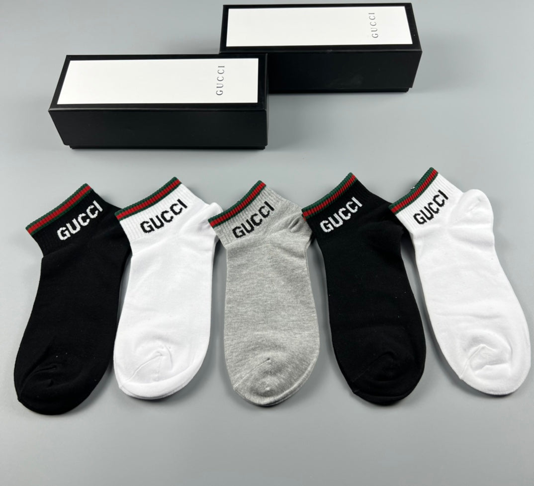Gucci Minimal Logo Ankle Socks - Box of 5 Pairs