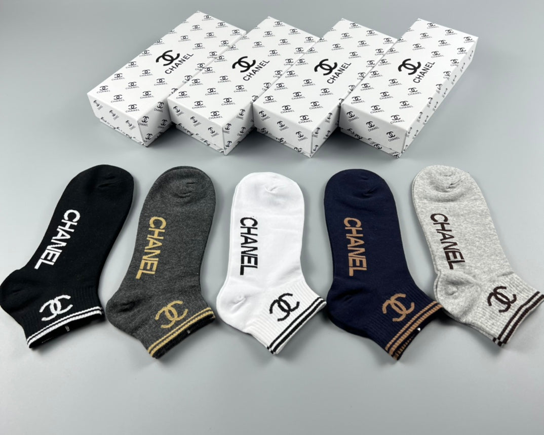 Chanel Emblem Details No-Show Socks - 5-Pair Set