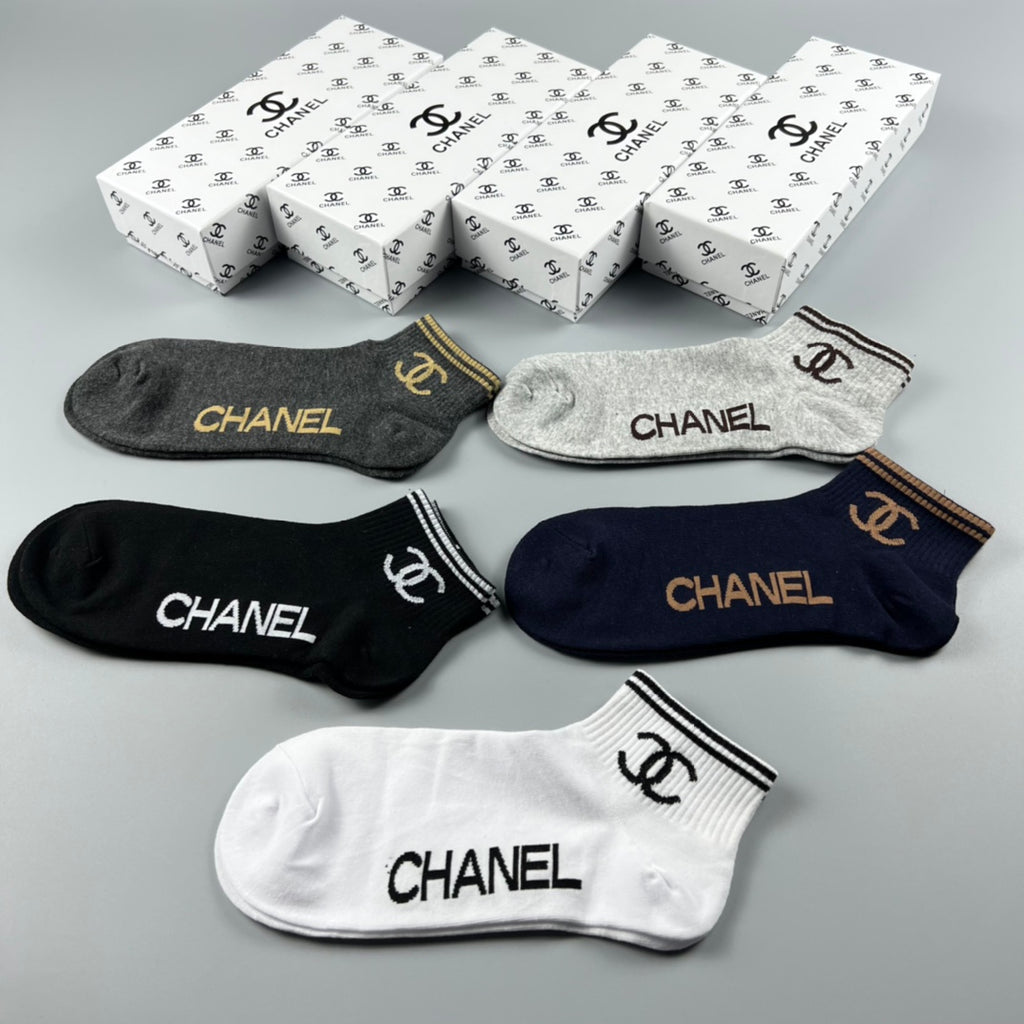 Chanel Wordmark Details No-Show Socks - 5-Pair Set
