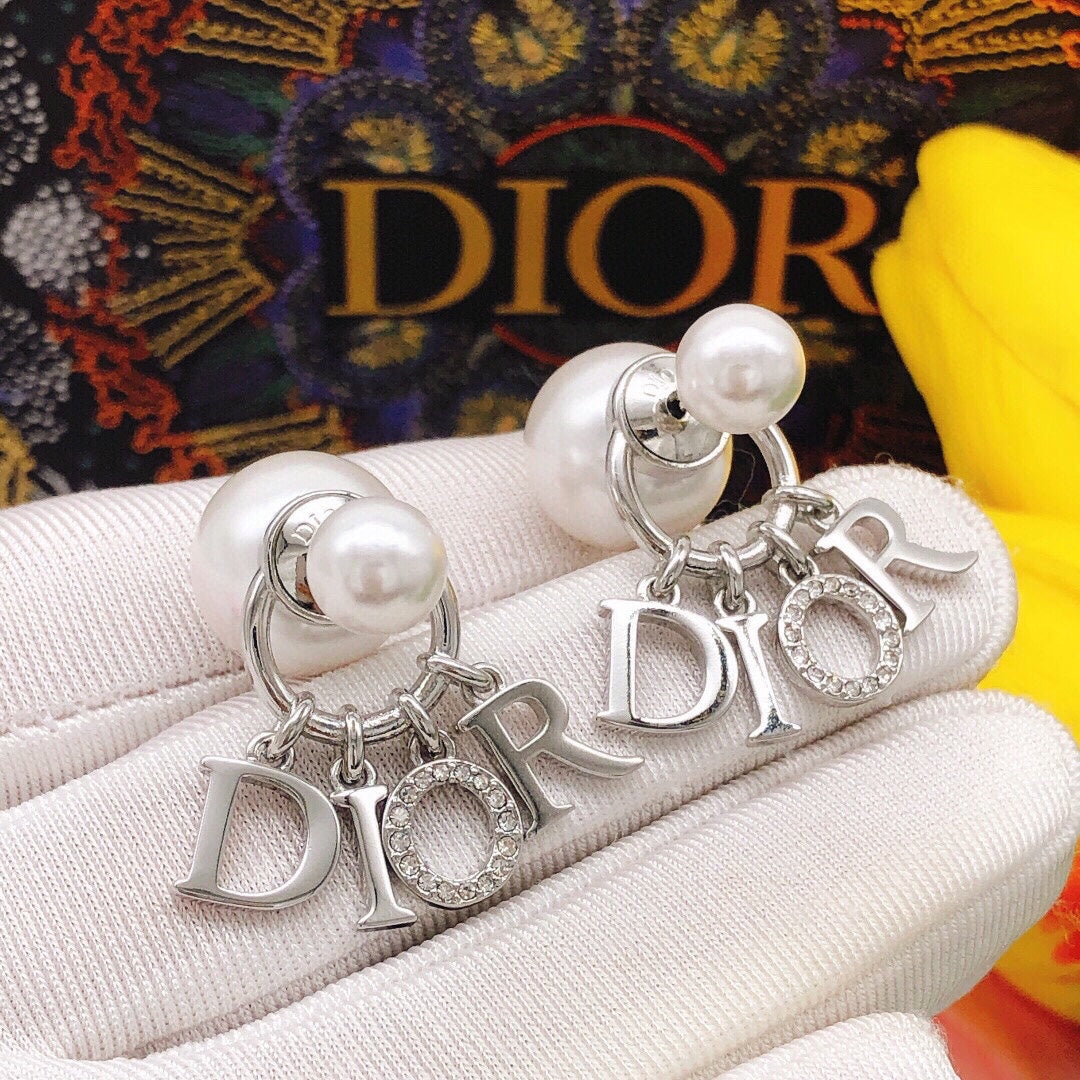 Pearl-Style Motif Statement Earrings in Silver-Tone with Pearl-Style Detail – Design 002 main product view