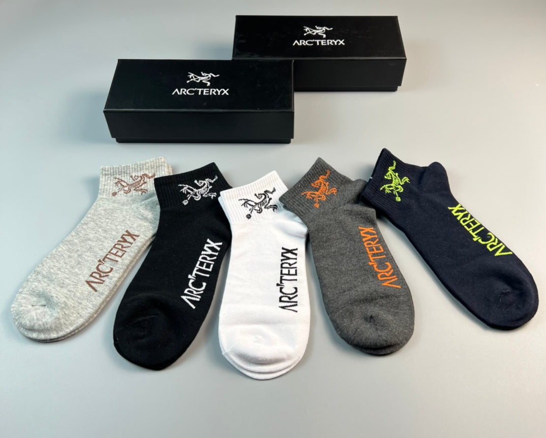 Arc'teryx Colourful Bird And Wordmark Details Ankle Socks - 5-Pair Set