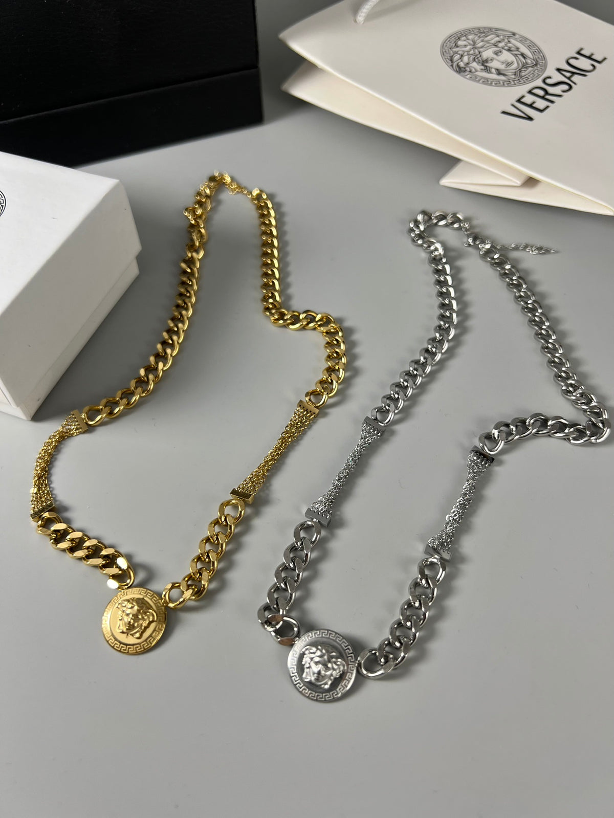 Medusa Head Pendant Necklace in Polished Metal-Tone – Design 06 front product view