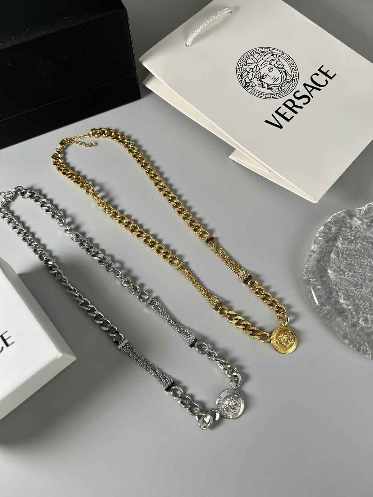 Medusa Head Pendant Necklace in Polished Metal-Tone – Design 03 main product view