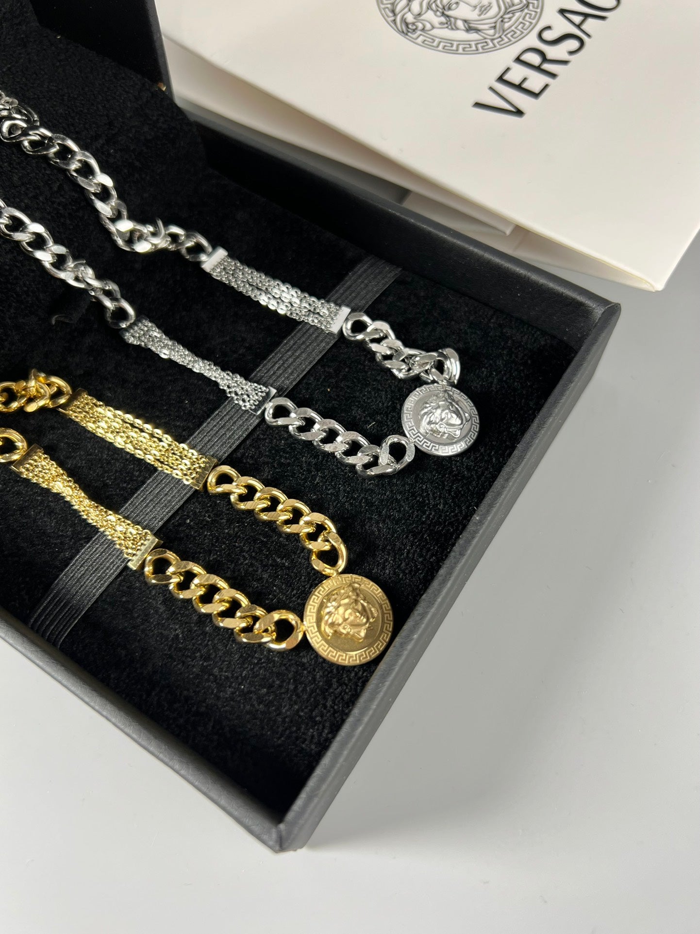 Medusa Head Pendant Necklace in Polished Metal-Tone – Design 03 detail view