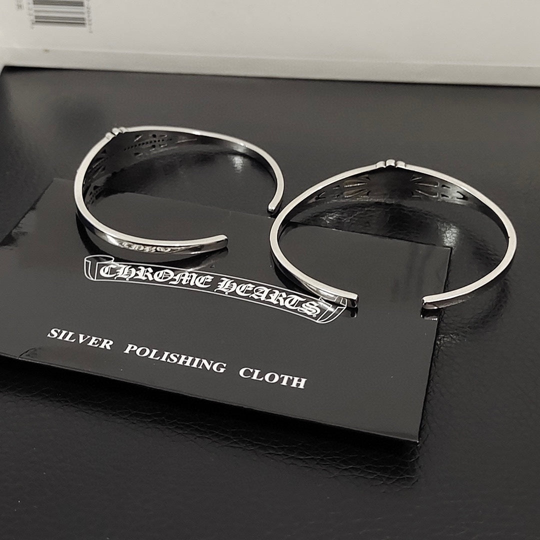 Cross Statement Bracelet in Metal-Tone – Design 15 side detail