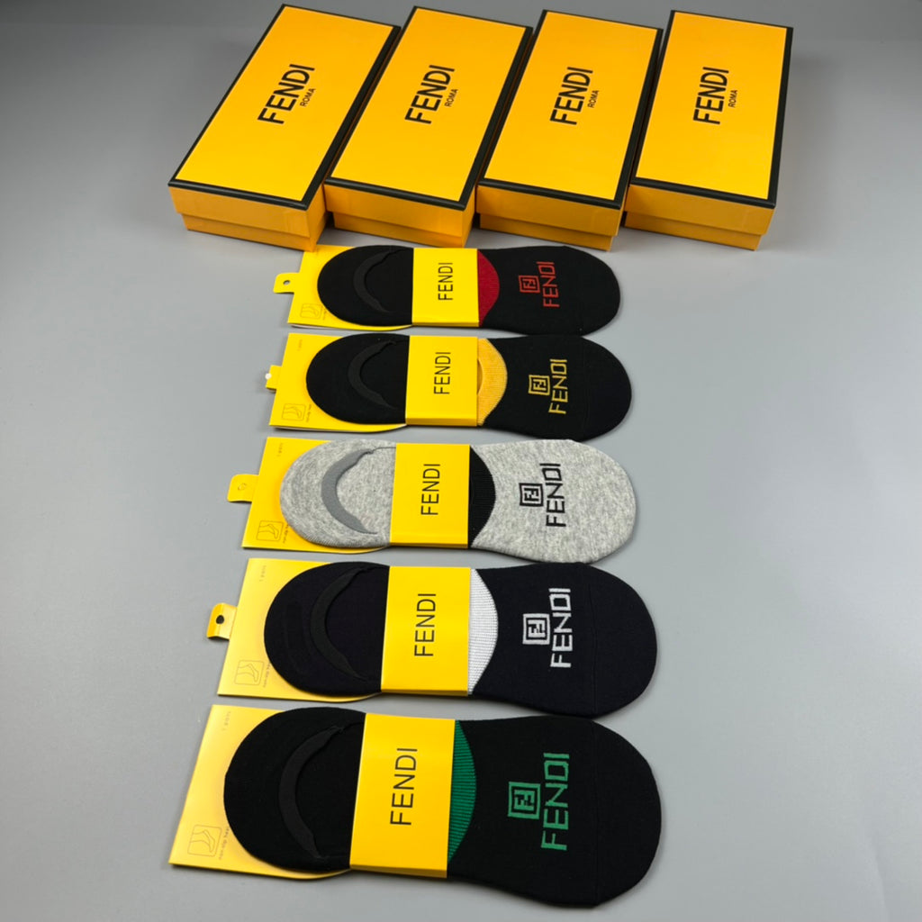 Fendi Visible Branded Cuff Or Emblem Details No-Show Socks - 5-Pair Set