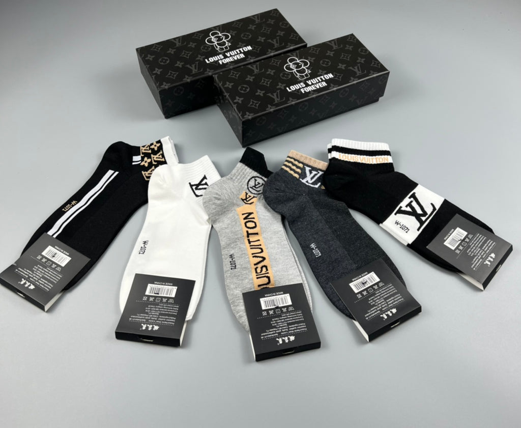 Louis Vuitton Star And Initial Details Ankle Socks - 5-Pair Set