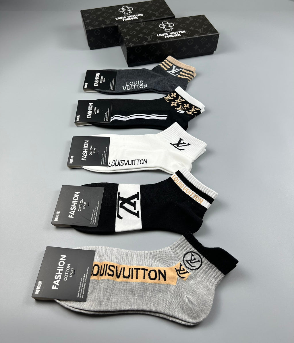 Louis Vuitton Varied Initial And Stripe Details Crew Socks