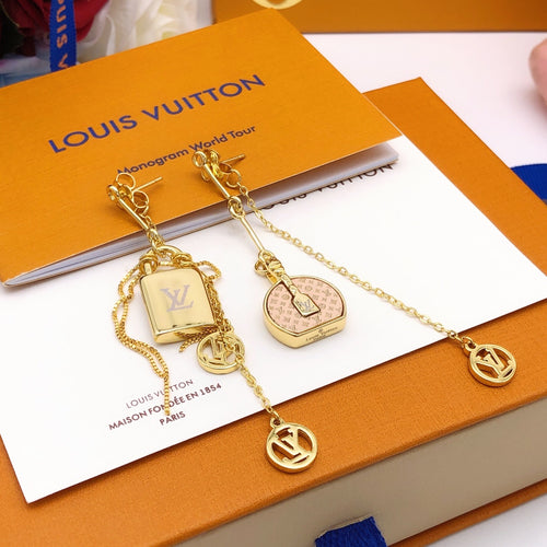 Bag Motif Stud Earrings in Gold-Tone main product view