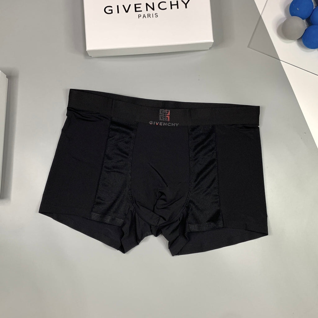 Givenchy Visible Branded Waistband Or Emblem Details Men's Boxer Briefs - 3-Piece Box