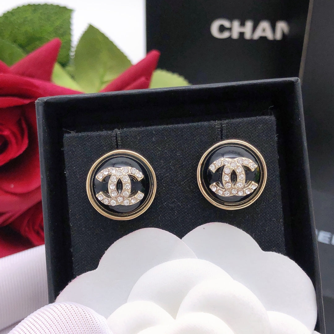 Round Crystal-Accent Stud Earrings – Black Detail main product view